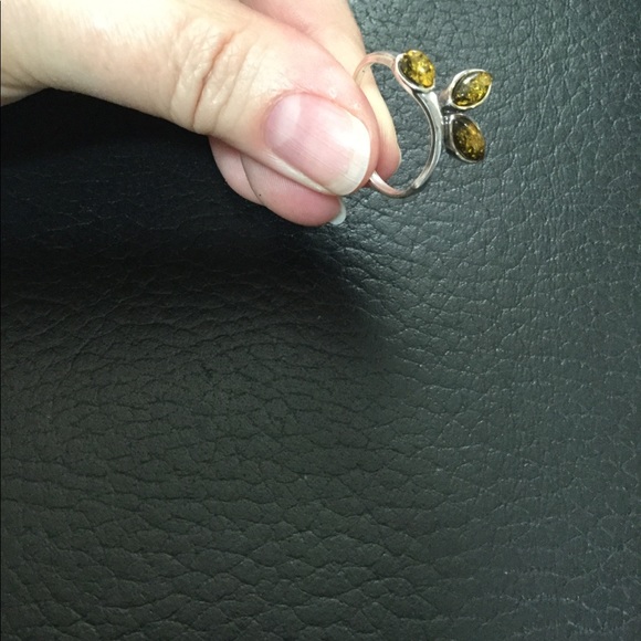 🍃Natural Yellow Amber SS Ring🍃 - Picture 7 of 7